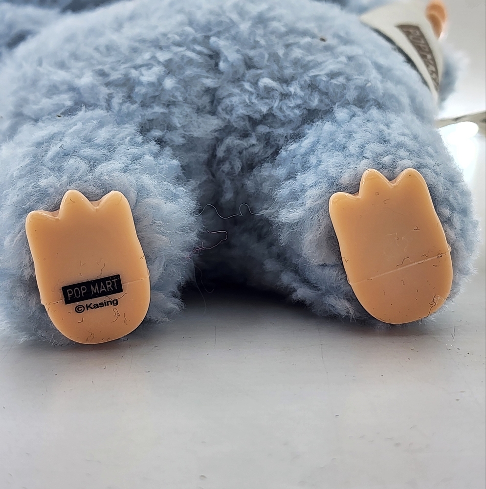 Labubu The Monsters Exciting Macaron Sea Salt Coconut | Vinyl Plush Pendant - Picture 15 of 16